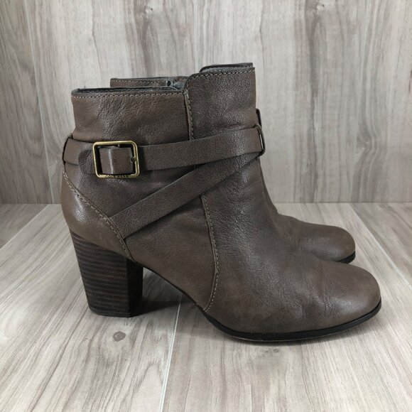 Cole Haan Ankle Boots Womens 7.5B Taupe Brown Leather Zip Booties - Picture 1 of 11